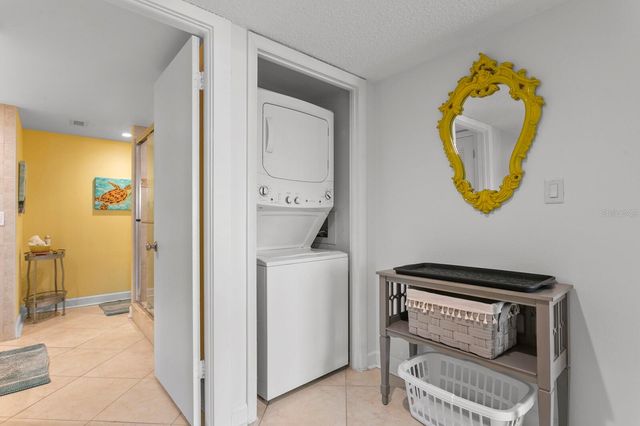 1430 GULF BOULEVARD 806, Clearwater, FL 33767
