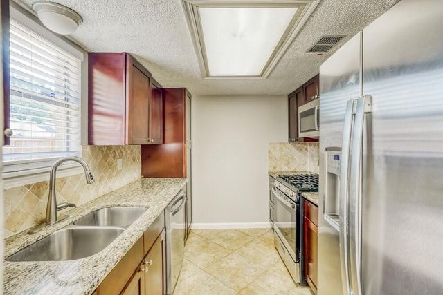 11830 Perry Road, Houston, TX 77064