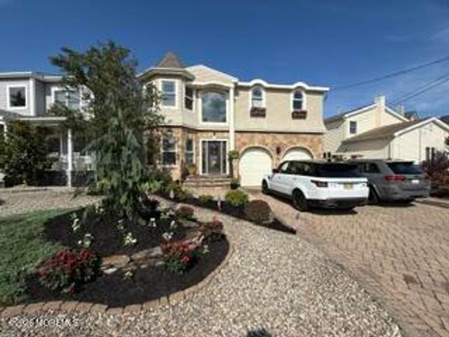 1662 W End Drive, Point Pleasant, NJ 08742
