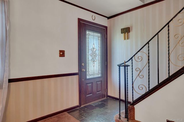 49 McAlester Avenue, Hicksville, NY 11801