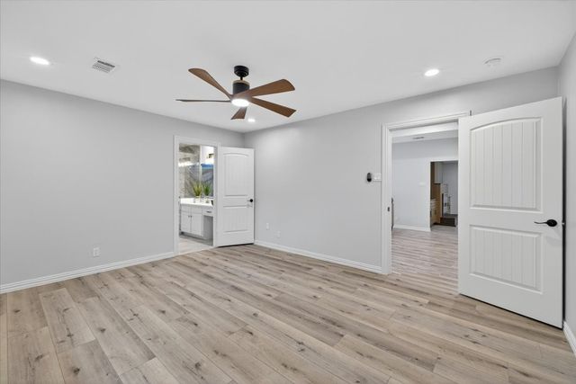 3330 Sharpview Lane, Dallas, TX 75228