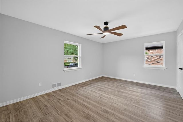 3330 Sharpview Lane, Dallas, TX 75228