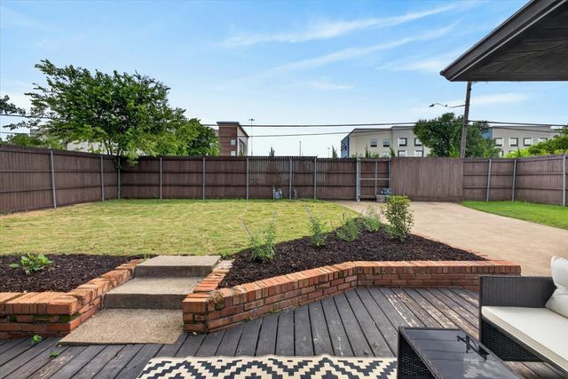 3330 Sharpview Lane, Dallas, TX 75228
