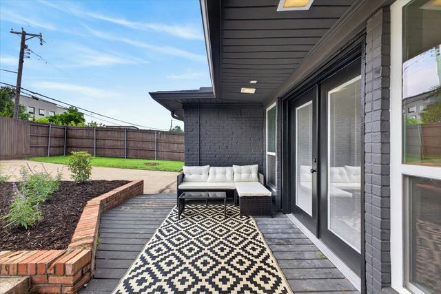 3330 Sharpview Lane, Dallas, TX 75228