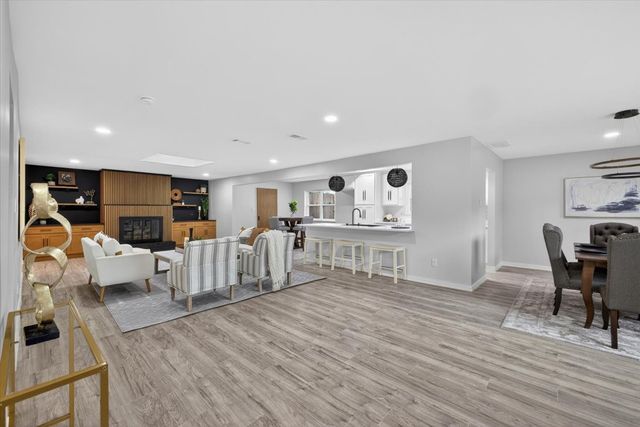 3330 Sharpview Lane, Dallas, TX 75228