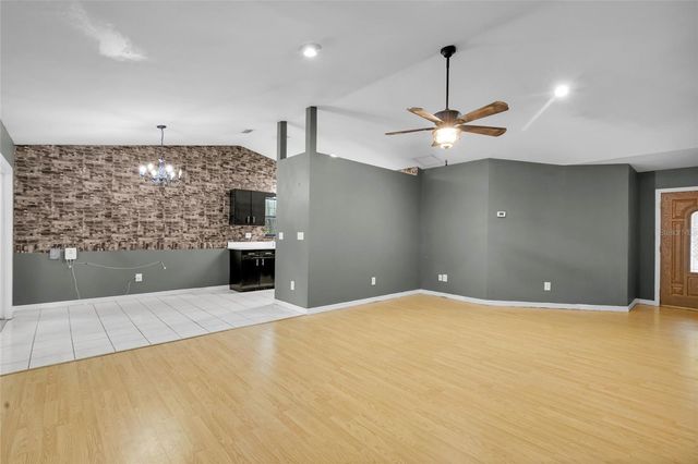 5962 NW 64TH STREET, Ocala, FL 34482