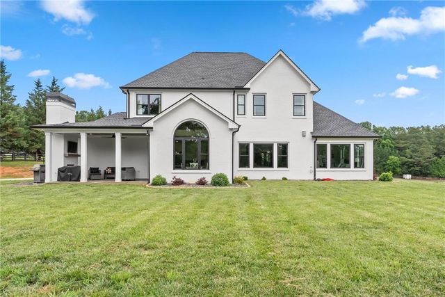 241 Fred Pitts Road, Demorest, GA 30535