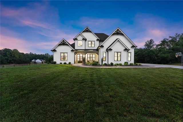 241 Fred Pitts Road, Demorest, GA 30535