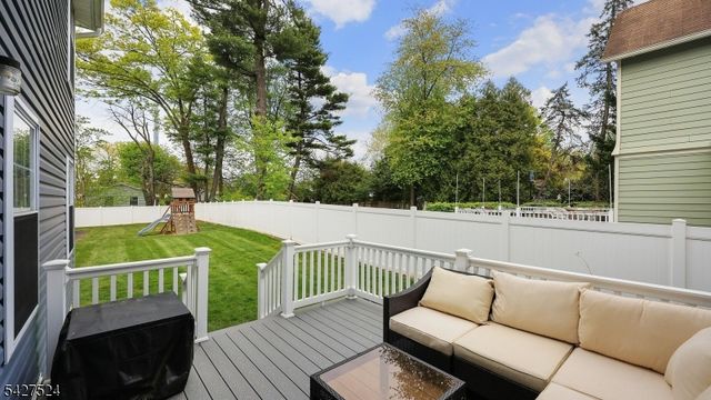 341 Terrill Rd, Fanwood Boro, NJ 07023