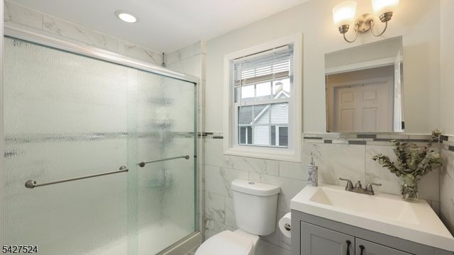 341 Terrill Rd, Fanwood Boro, NJ 07023