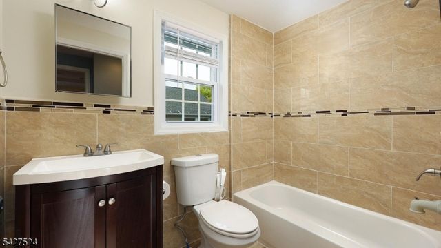 341 Terrill Rd, Fanwood Boro, NJ 07023