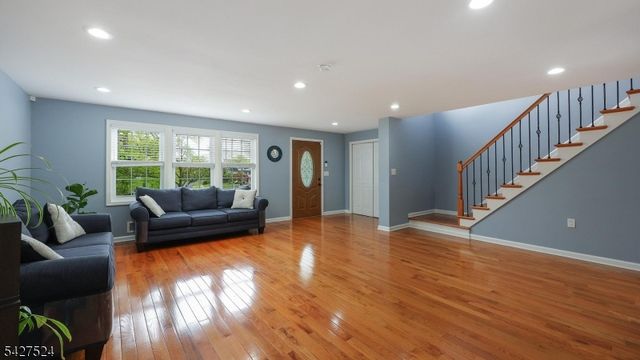 341 Terrill Rd, Fanwood Boro, NJ 07023