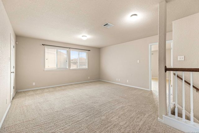 1015 Iris Path, San Antonio, TX 78245