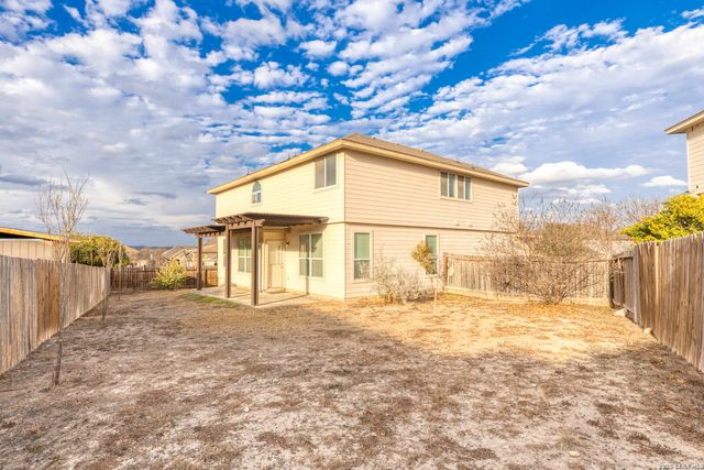 1015 Iris Path, San Antonio, TX 78245