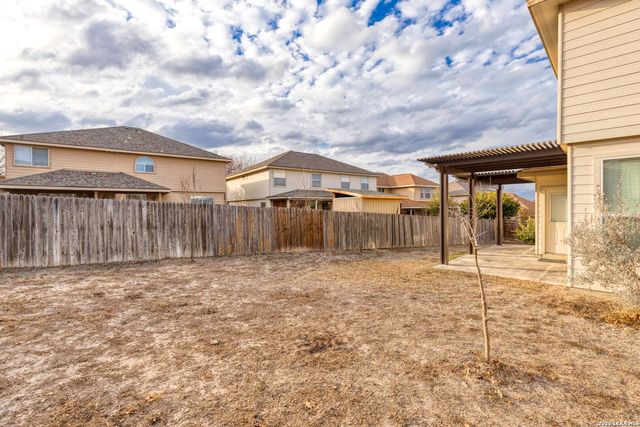 1015 Iris Path, San Antonio, TX 78245