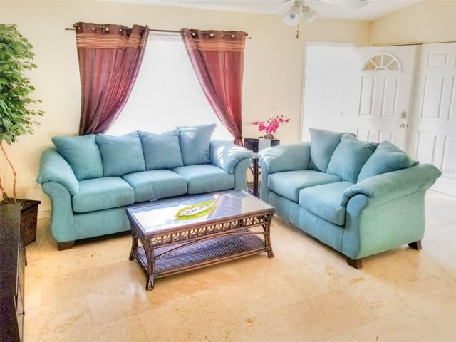 3105 40TH AVENUE W, Bradenton, FL 34205