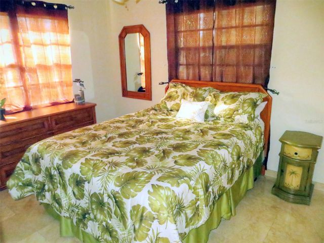 3105 40TH AVENUE W, Bradenton, FL 34205