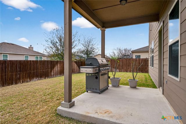 688 Community Drive, New Braunfels, TX 78132