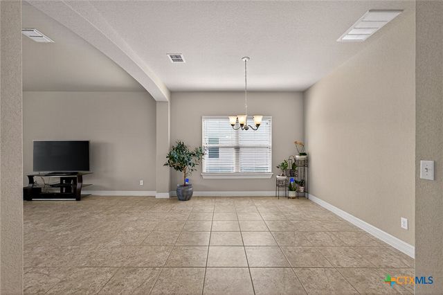 688 Community Drive, New Braunfels, TX 78132