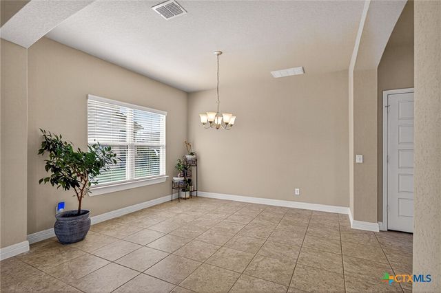 688 Community Drive, New Braunfels, TX 78132