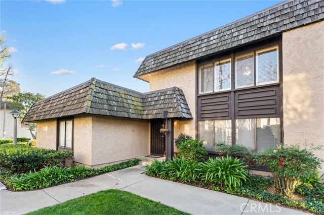 694 Rosewood Lane, San Dimas, CA 91773