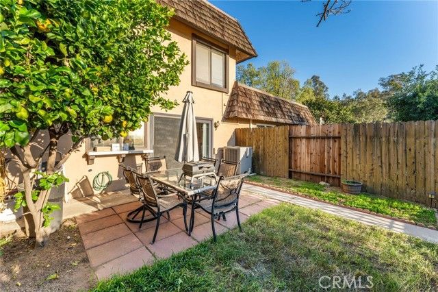 694 Rosewood Lane, San Dimas, CA 91773