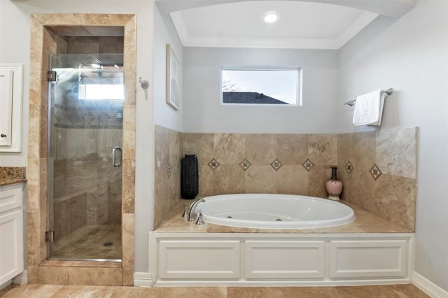 1202 W 25th Street, Houston, TX 77008