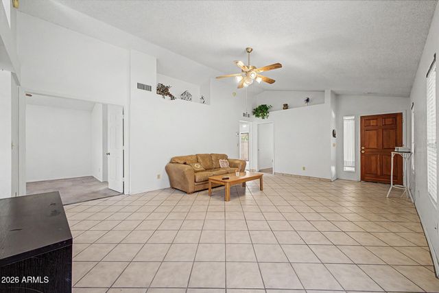 1031 W SUNWARD Drive, Gilbert, AZ 85233