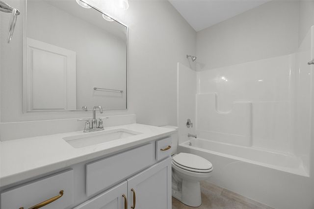 819 Tumble Grass Court SE, Cedar Rapids, IA 52403