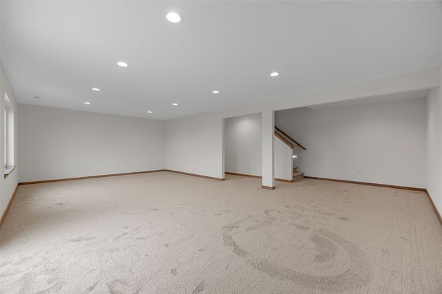 819 Tumble Grass Court SE, Cedar Rapids, IA 52403