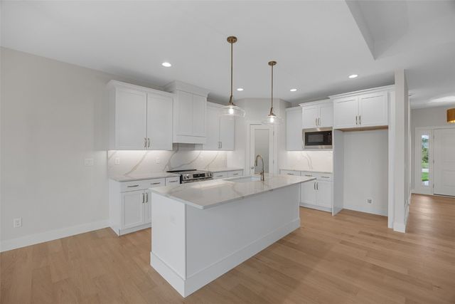 819 Tumble Grass Court SE, Cedar Rapids, IA 52403