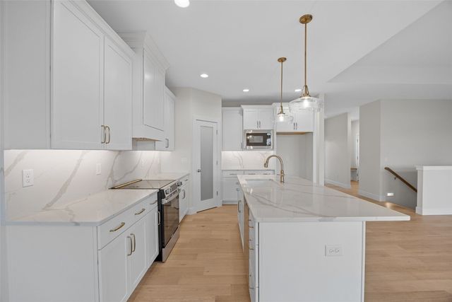 819 Tumble Grass Court SE, Cedar Rapids, IA 52403