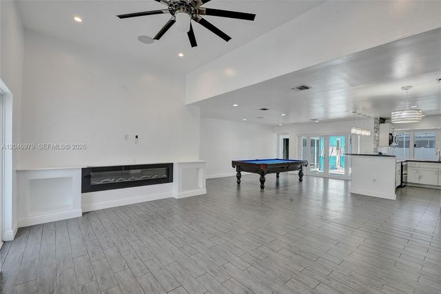 9240 54th Street, Cooper City, FL 33328