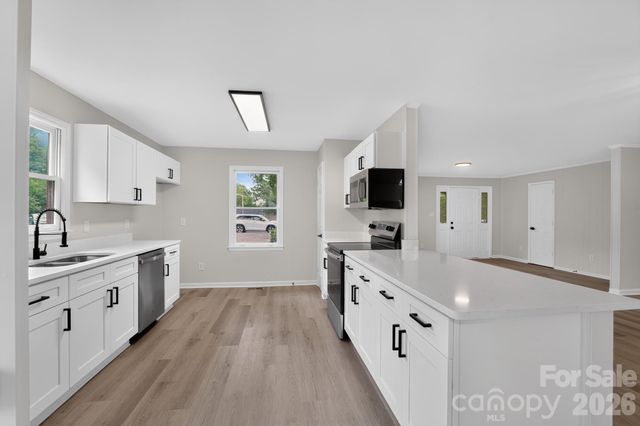 424 Kimbrook Court, Rock Hill, SC 29730