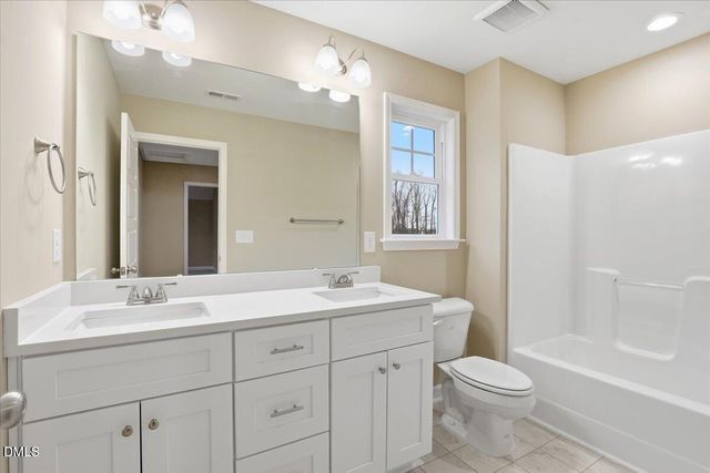 408 Creeks Edge Drive, Pikeville, NC 27863