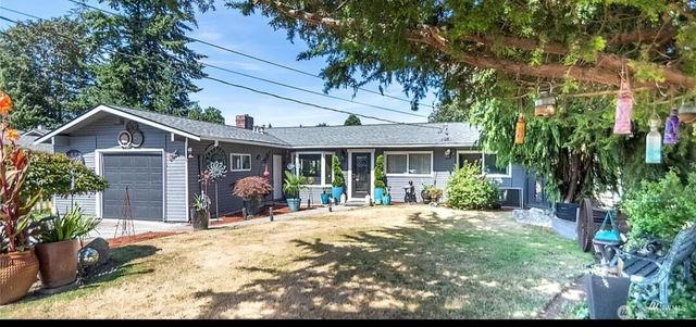 1810 S 261st Place, Des Moines, WA 98198