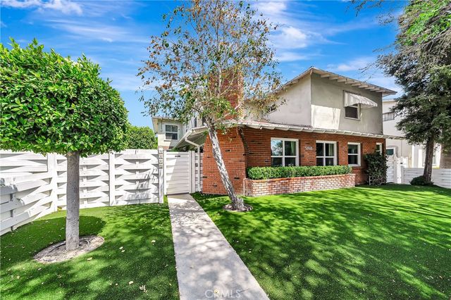 5840 Coldwater Canyon Ave 2, Valley Village, CA 91607
