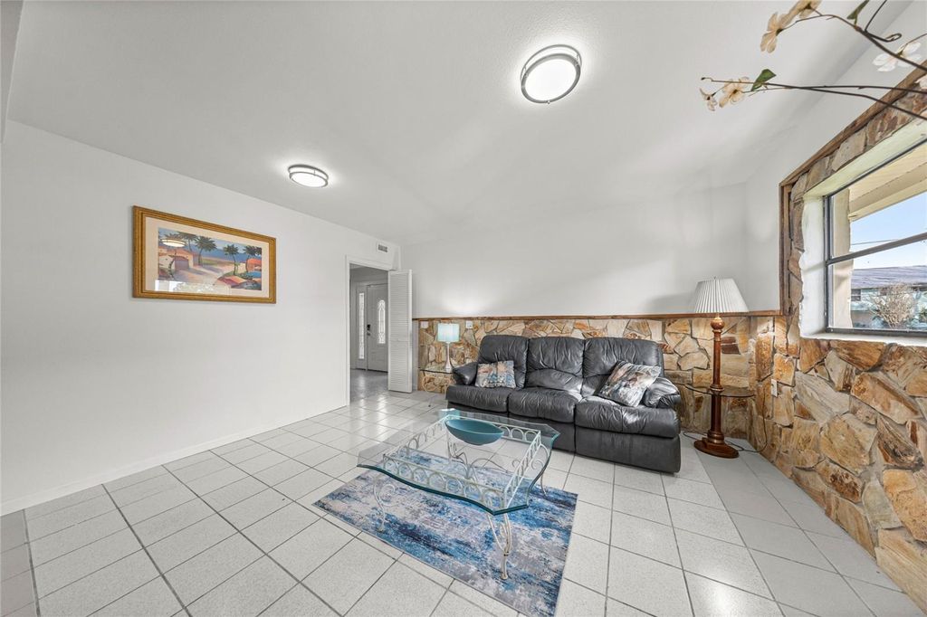 Image 13 of property listing at 12409 W STANDISH DRIVE, Homosassa, FL 34448