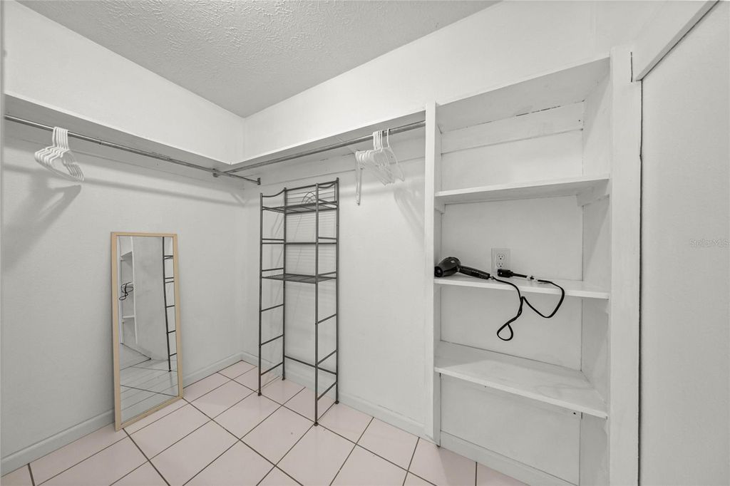 Image 30 of property listing at 12409 W STANDISH DRIVE, Homosassa, FL 34448