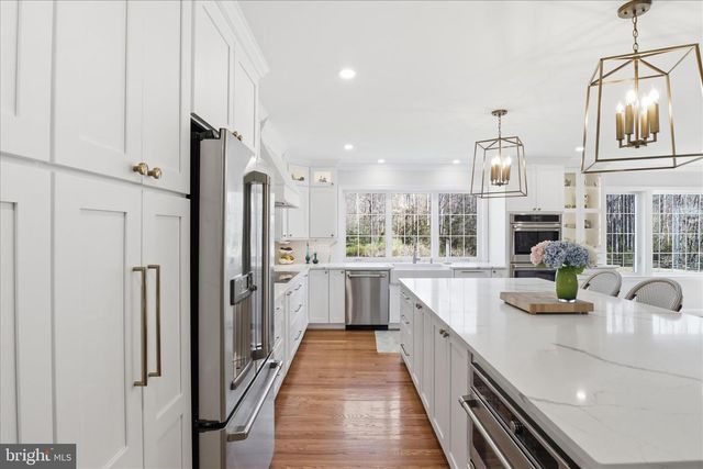 11309 HUNTING HORSE DR, Fairfax Station, VA 22039