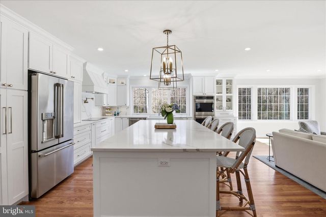 11309 HUNTING HORSE DR, Fairfax Station, VA 22039