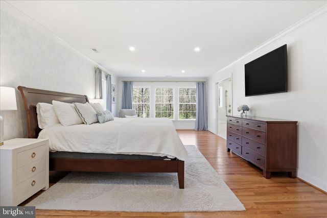 11309 HUNTING HORSE DR, Fairfax Station, VA 22039