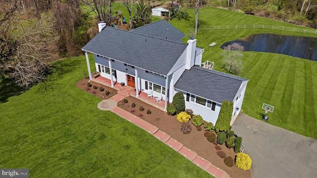 11309 HUNTING HORSE DR, Fairfax Station, VA 22039