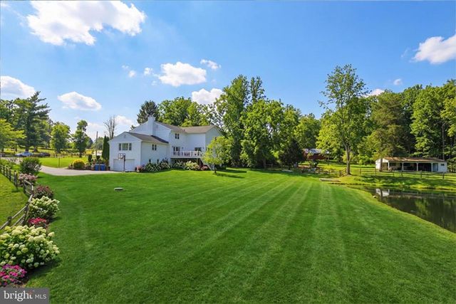 11309 HUNTING HORSE DR, Fairfax Station, VA 22039