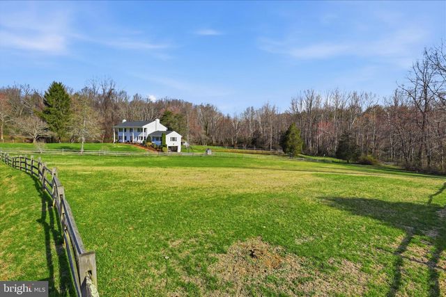 11309 HUNTING HORSE DR, Fairfax Station, VA 22039