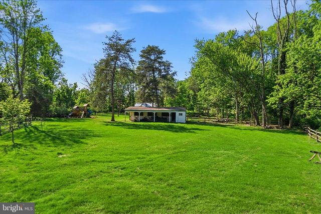 11309 HUNTING HORSE DR, Fairfax Station, VA 22039