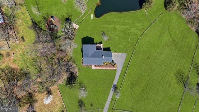 11309 HUNTING HORSE DR, Fairfax Station, VA 22039