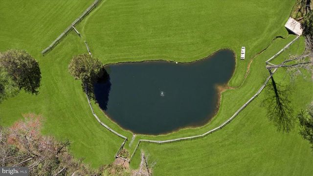 11309 HUNTING HORSE DR, Fairfax Station, VA 22039