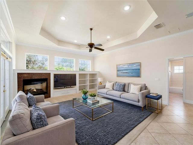14230 NW 25TH AVENUE, Gainesville, FL 32606
