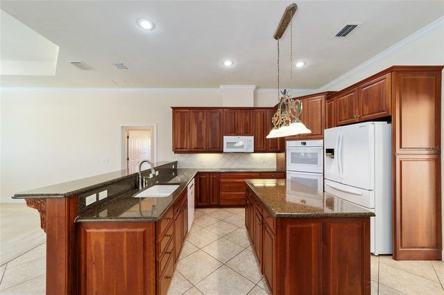 14230 NW 25TH AVENUE, Gainesville, FL 32606
